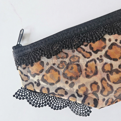 Bonito estuche ❤️Compra 3 y llévate 1 gratis