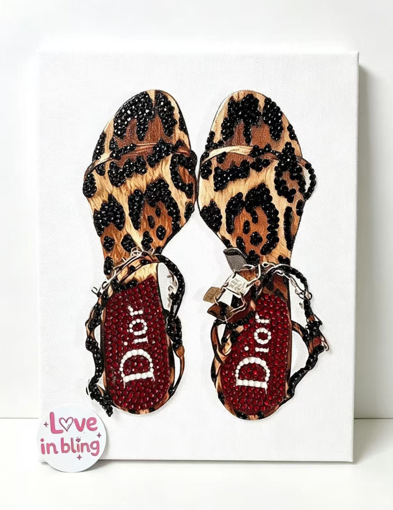 Kit de arte en lienzo con tacón/zapatos de guepardo estampado de leopardo Dior con diamantes de imitación